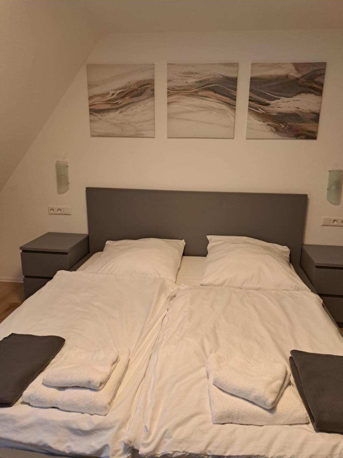 Ferienwohnung Auf Dem Marktplatz Mit Parkplatz Biberach an der Riß Exterior foto